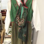 738 1102 FOLK COSTUME